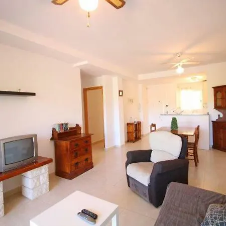 Daire Sleeps 5 Pool *