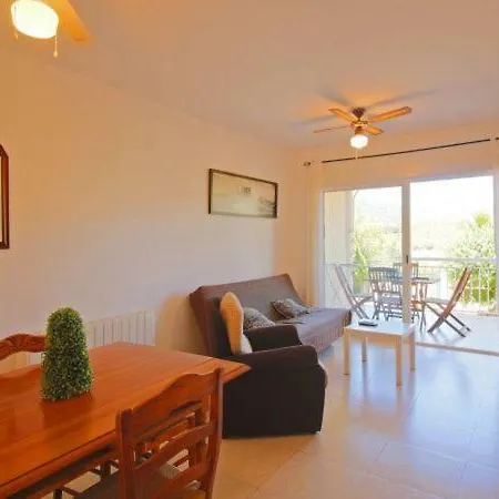 Sleeps 5 Pool Daire